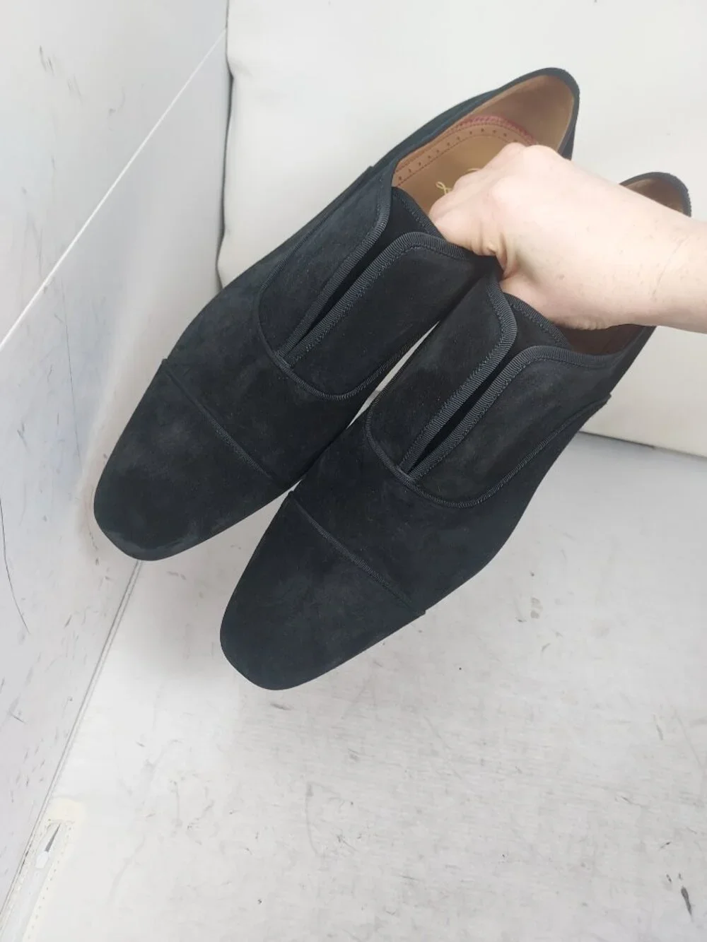 Christian Louboutin MENS Black Alpha Male Suede Oxford Shoe